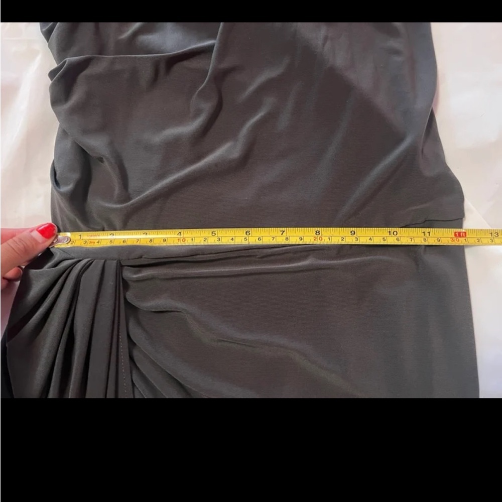 House of CB London Riccarda Draped Dress - Picture 5 of 9